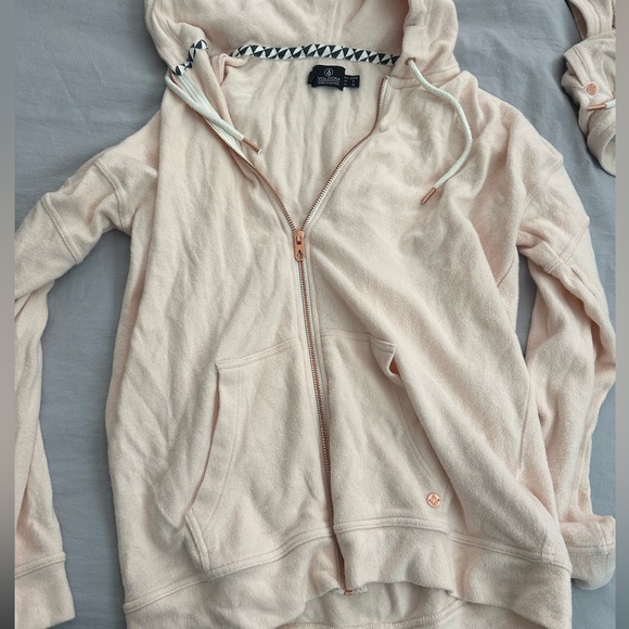 Volcom sweat set - Picture 2 of 7